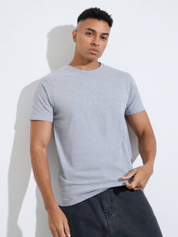 Styli - Men Grey Solid Regular Fit Crew-Neck Cotton Stretch T-Shirt
