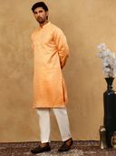 Orange color option, Currently selected