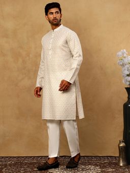 Jompers - Men Foil Printed Off White Cotton Blend Kurta With Pyjama