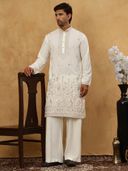 White color option, Currently selected