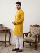 Mustard color option