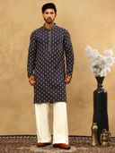 Navy Blue color option, Currently selected
