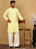 Yellow color option, Currently selected