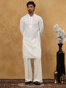 Jompers - Men Chikankari White Embroidered Kurta with Pyjama