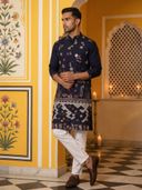 Navy Blue color option, Currently selected