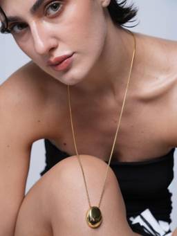CAO JEWELLERY - Oval Pendant Necklace