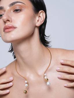 CAO JEWELLERY - Pearl Torques Golden Stainless Steel Open Choker