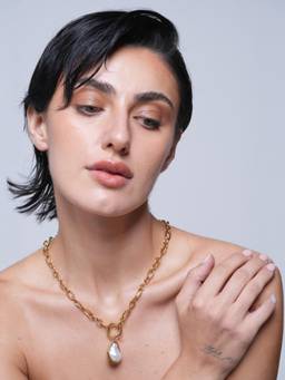 CAO JEWELLERY - Baroque Pearl Pendant Necklace