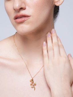 CAO JEWELLERY - Three-Dimensional Rose Pendant Necklace