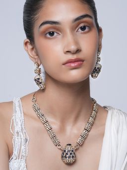 CAO JEWELLERY - Designer Mehendi Polish Jewellery Set