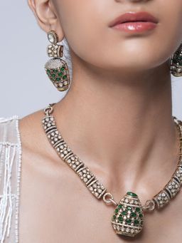 CAO JEWELLERY - Designer Mehendi Polish Jewellery Set