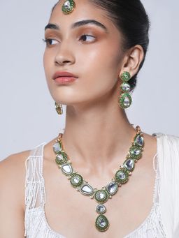 CAO JEWELLERY - Green Sleek Kundan Jewellery Set