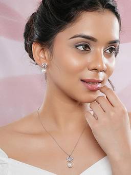 Saraf RS Jewellery - Women Elegant Pearl and Butterfly Jewellery Set