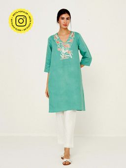 Ancestry - Green Embroidered Straight Kurta