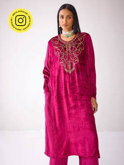 Ancestry - Masakkali Fuchsia Pink Velvet Kurta