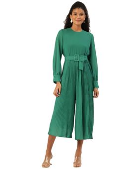 ANVI Be Yourself - Women Green Solid Accordion Pleated Capri Jumpsuit With Belt (Set of 2)