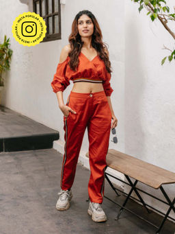 House of Fett - Amber Crop Top - Red