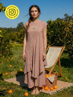 House of Fett - Mahagony Embroidered Kurta
