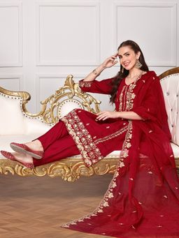 ISHIN - Thread Work Chinon Straight Kurta with Solid Pants & Dupatta (Set of 3)