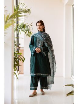 ISHIN - Embellished Yoke Design Cotton Schiffli Straight Kurta with Pants & Dupatta (Set of 3)