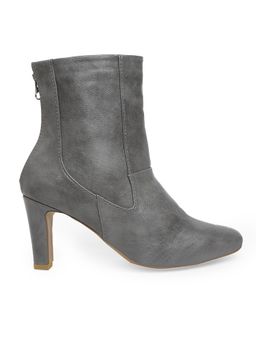 IYKYK by Nykaa Fashion - Eleanor On Fleek Grey Boots