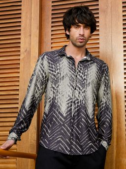 CAHOOT - Men Charcoal Black Faded-Chevron Imprint Shirt
