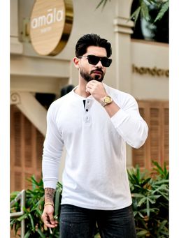 GRITSTONES - Men White Contrast Placket Waffle Henley T-shirt