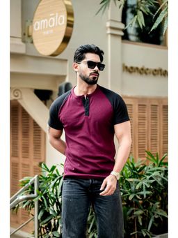GRITSTONES - Men Wine Waffle Colour block Raglan Henley T-shirt