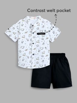 Hopscotch - 2-Piece Animal Print Shirt And Shorts