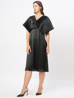 MISH - Black Pleated Kaftan Midi Dress