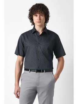 Van Heusen - Men Black Regular Fit Printed Half Sleeves Shirt