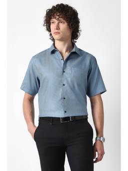 Van Heusen - Men Blue Textured Half Sleeves Formal Shirt