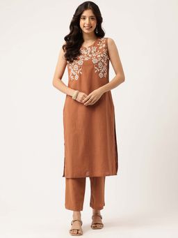 STUDIO MISRI - Brown Floral Embroidered Kurta with Pant