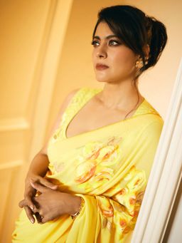 Goddess Of Glocal - Pink Chasm E Shahi Earring