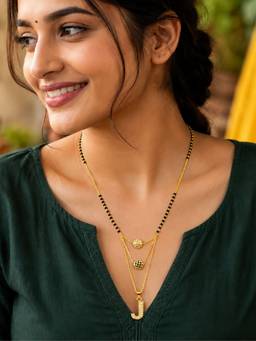 Digital Dress Room - J-Letter Short Mangalsutra