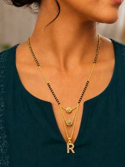 Digital Dress Room - R-Letter Short Mangalsutra