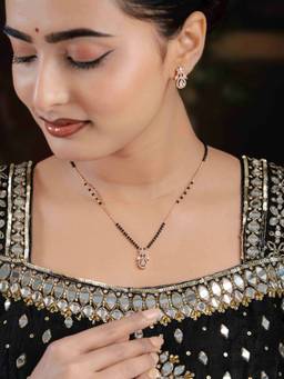Zeraki Jewels - Aanya White Mangalsutra Set