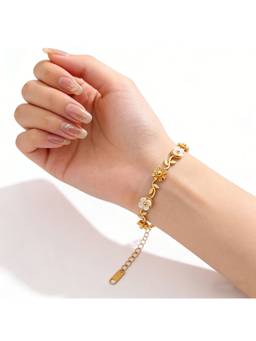 Salty - Golden Floral Petal Trail Bracelet