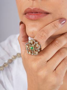 CAO JEWELLERY - Twisted Petal Ring