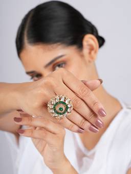 CAO JEWELLERY - Emerald Classic Ring