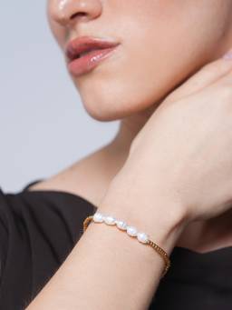 CAO JEWELLERY - Freshwater Pearls Round Beads Bracelet