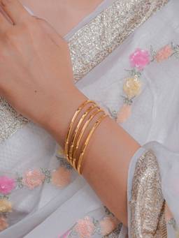 Zeraki Jewels - Ishika Bangles (Pack Of 4)