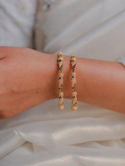 Zeraki Jewels - Parshvi Bangles