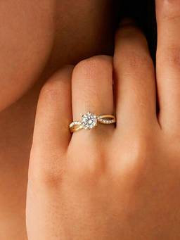 Zavya - Crowned In Love Solitaire Gold Plated 925 Silver Ring