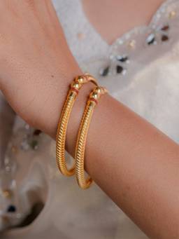 Zeraki Jewels - Sheetal Bangles