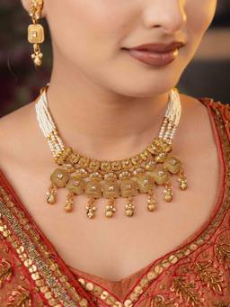Zeraki Jewels - Taarini Glow Jewellery Set