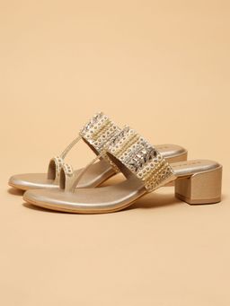 ERIDANI - Women Aaravi Gold Kolhapuri Heels