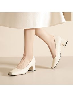 OZZARO - Women Off White Soft Tempo Pump Heels