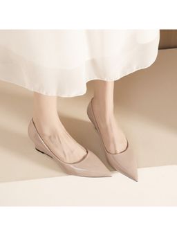 OZZARO - Women Beige Workday Note Pump Heels