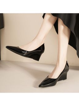 OZZARO - Women Black Workday Note Wedges Heels